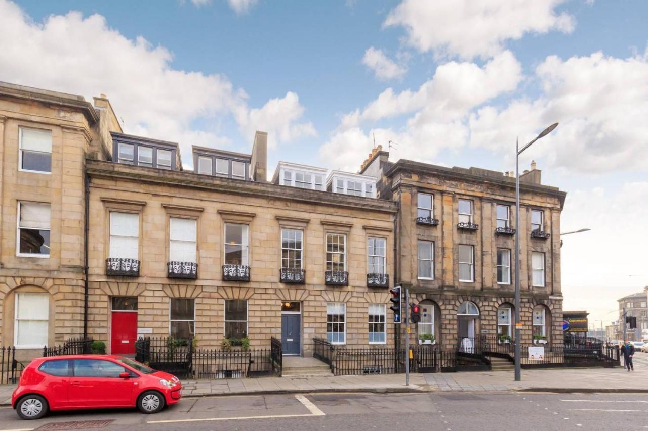 Joivy Luxurious 2Br Home Near Haymarket Station EDI Exteriér fotografie