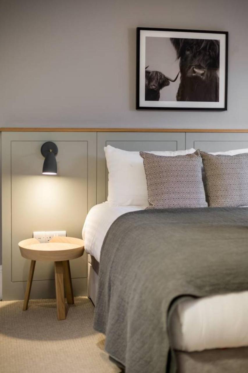 Joivy Luxurious 2Br Home Near Haymarket Station EDI Exteriér fotografie