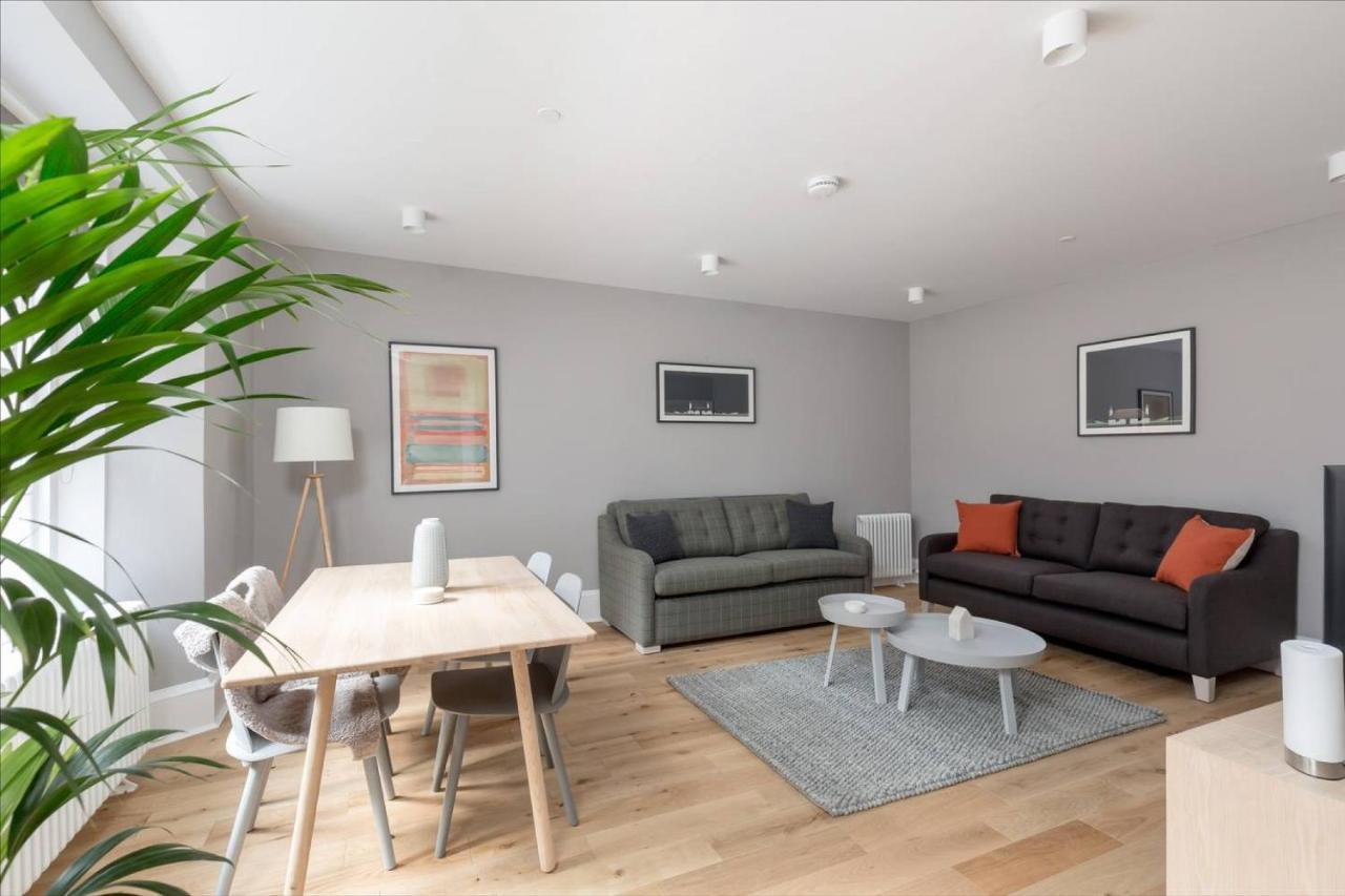 Joivy Luxurious 2Br Home Near Haymarket Station EDI Exteriér fotografie