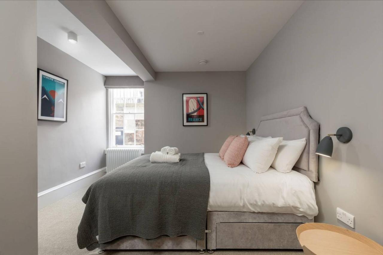 Joivy Luxurious 2Br Home Near Haymarket Station EDI Exteriér fotografie
